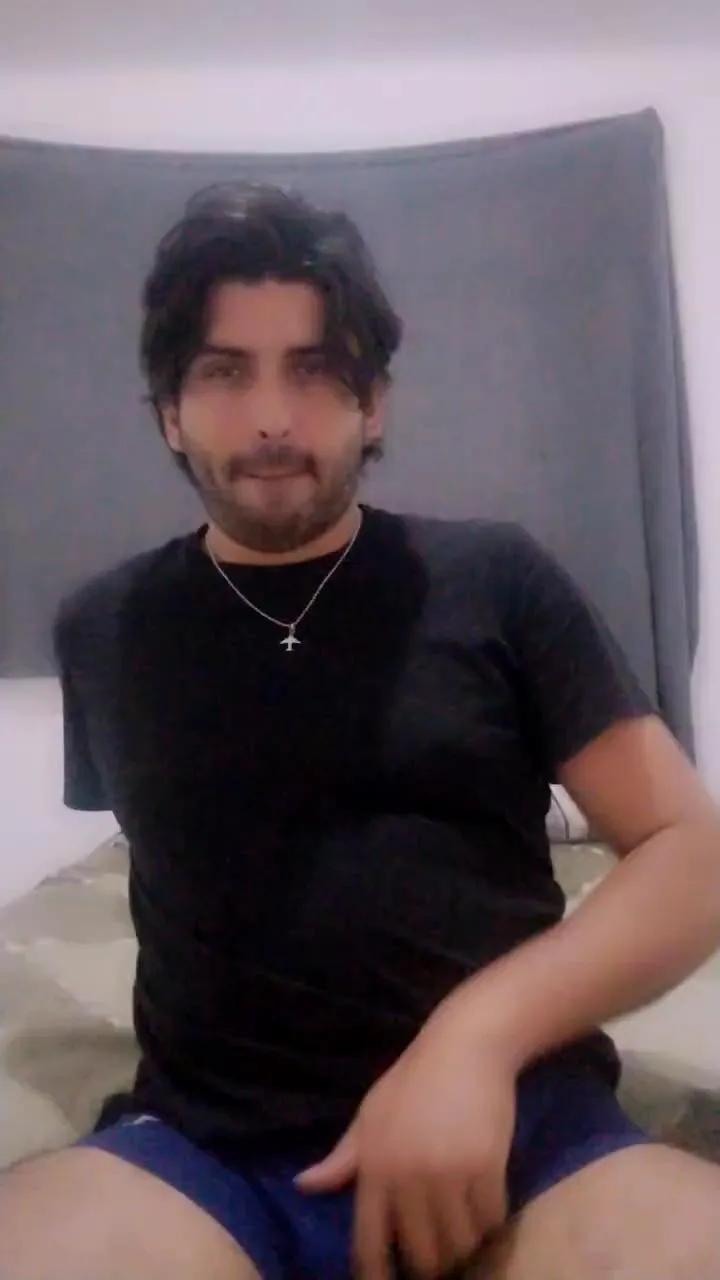 eliashotfun on Cam4 