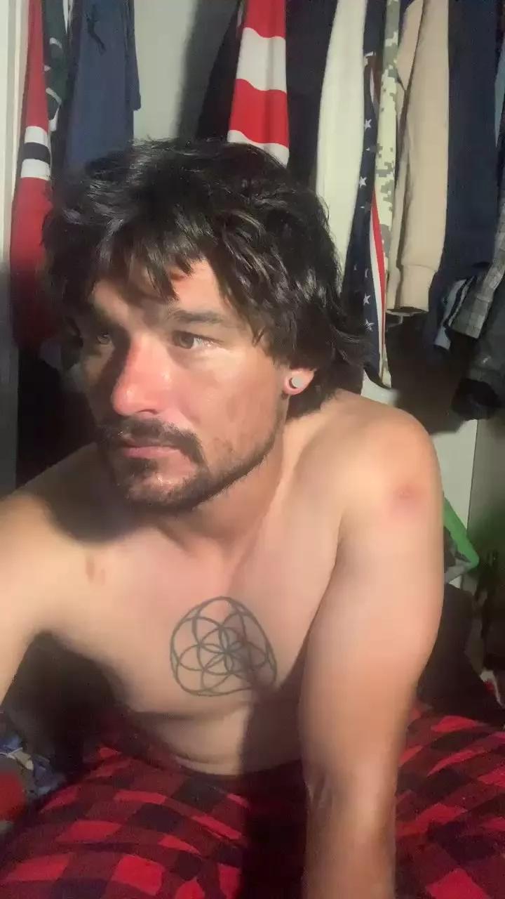 fuckbuddy805 on Cam4 
