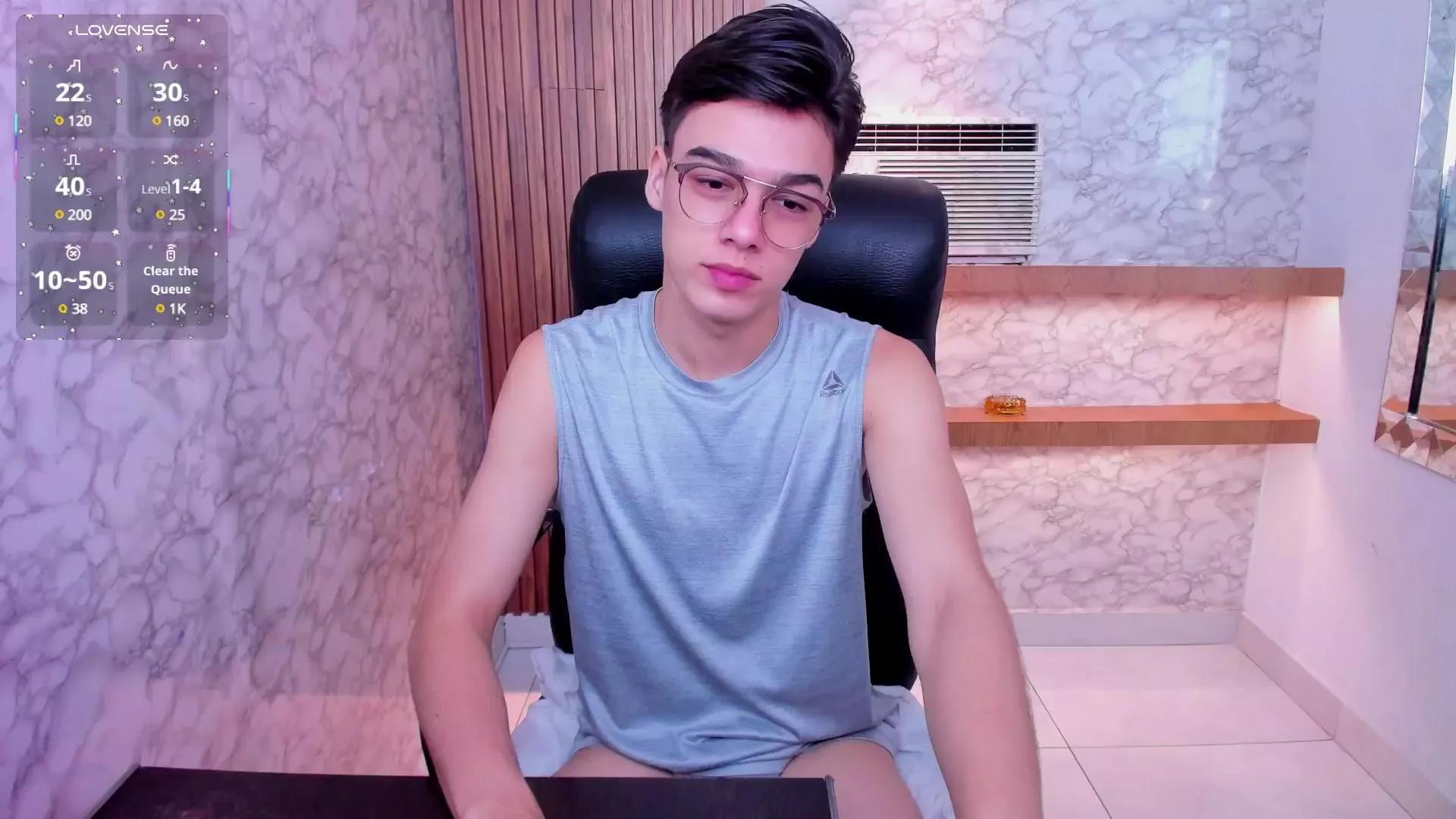 Gerony on Cam4 