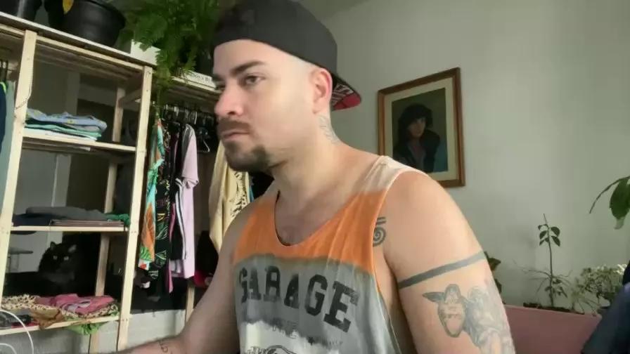 gerson229 on Cam4 