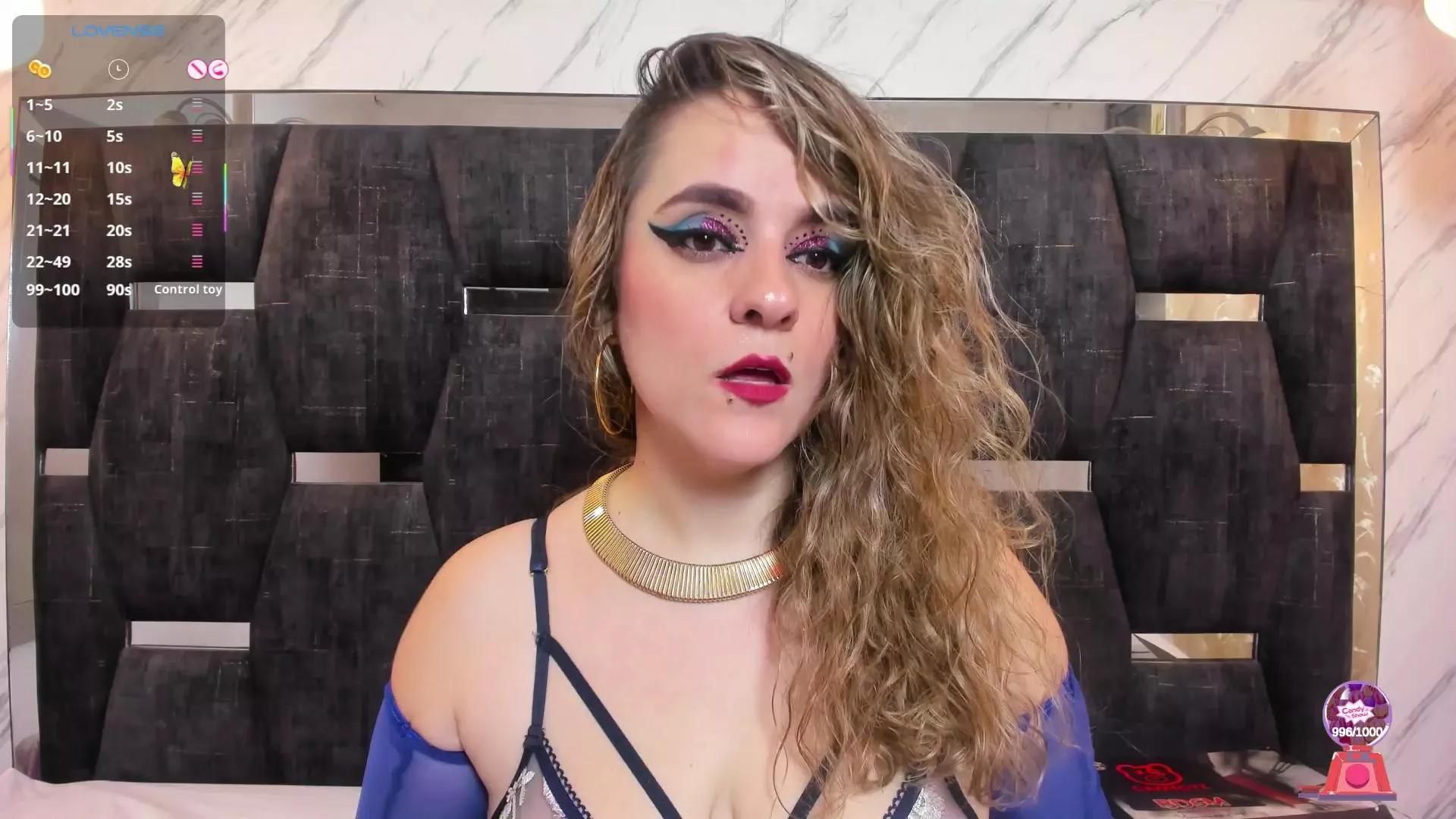 GinnaGrace on Cam4 