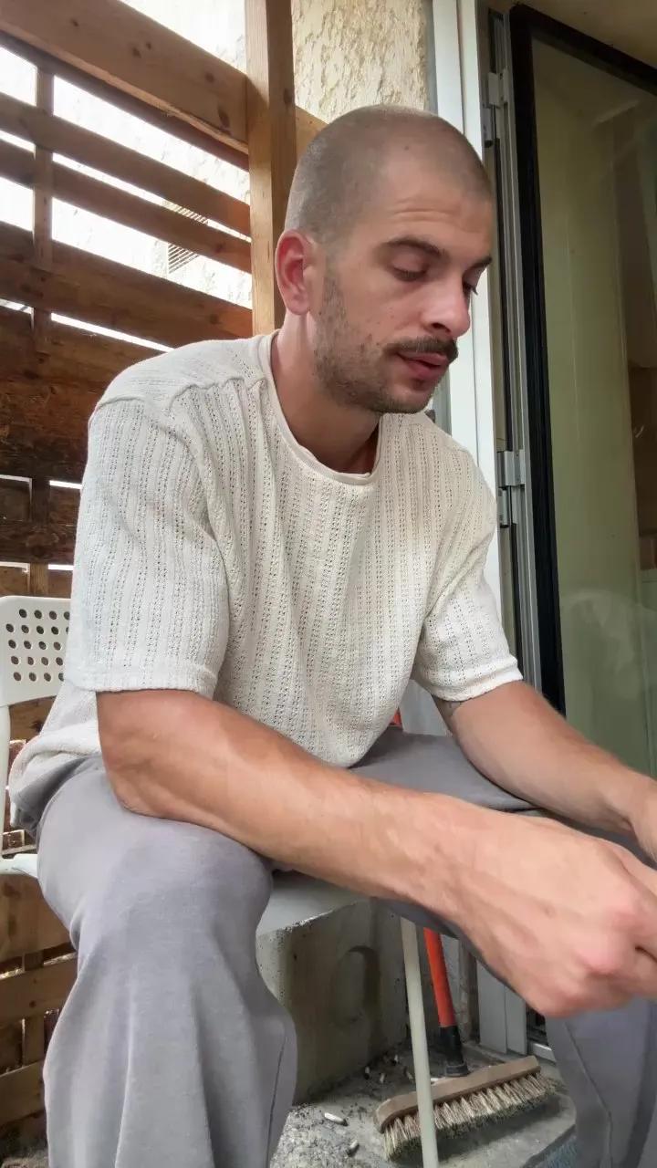 Greyoff