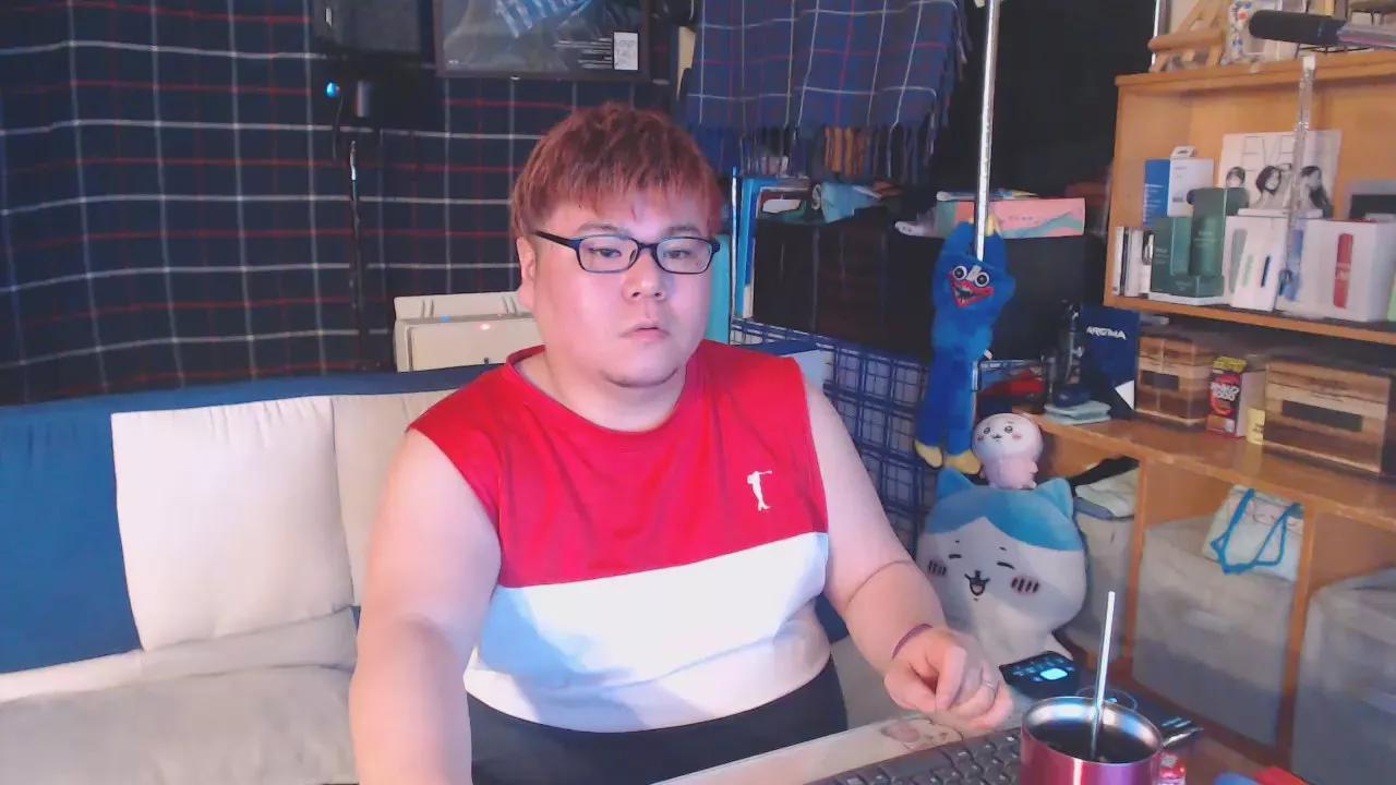 hirochan0630 on Cam4 