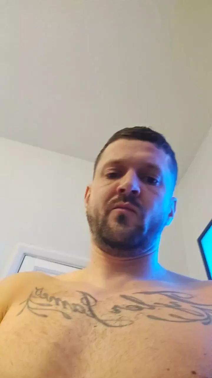 hornyuk871 on Cam4 