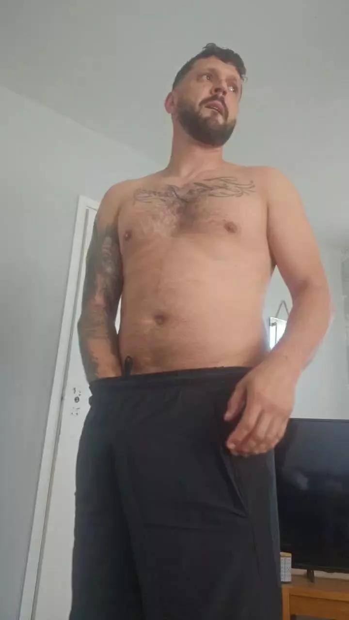 hornyuk871 on Cam4 