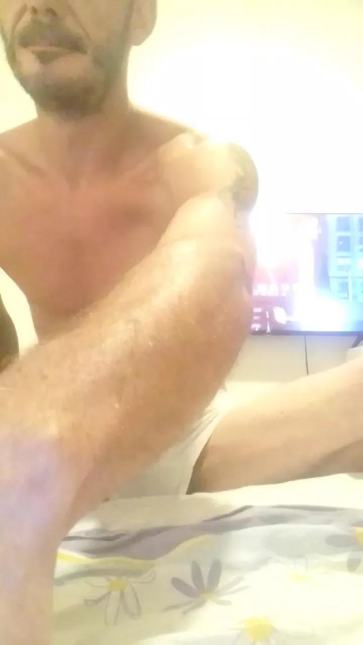 Hugo1387l on Cam4 