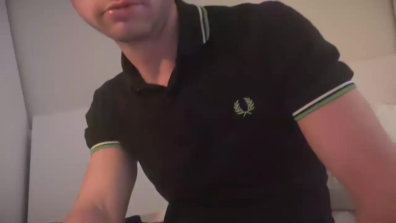 hung_american89 on Cam4 
