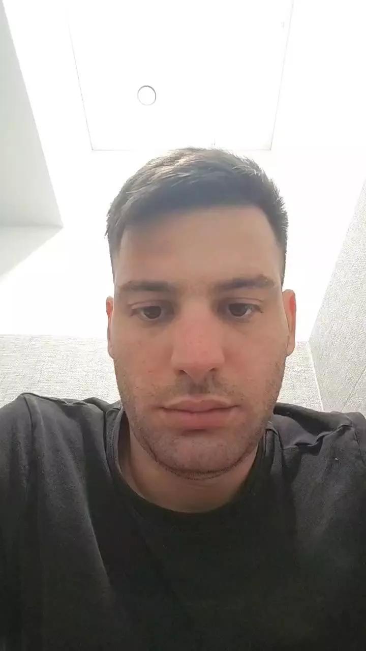 italian_bull1 on Cam4 
