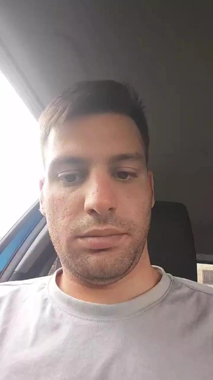 italian_bull1 on Cam4 