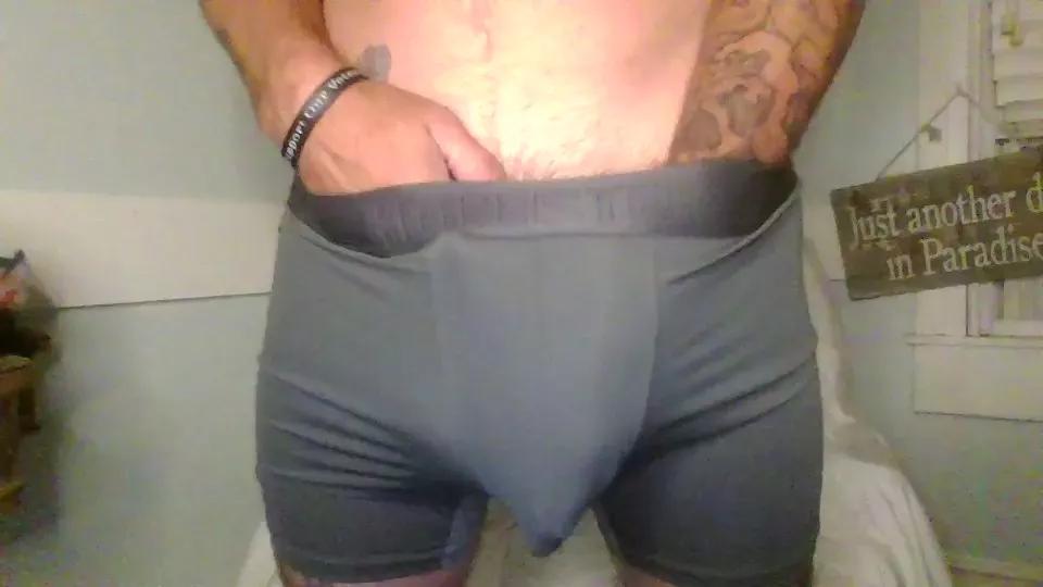Itzmeebaby on Cam4 