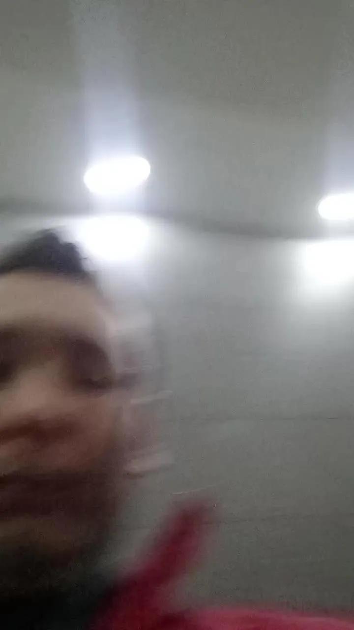 JoeGol96 on Cam4 