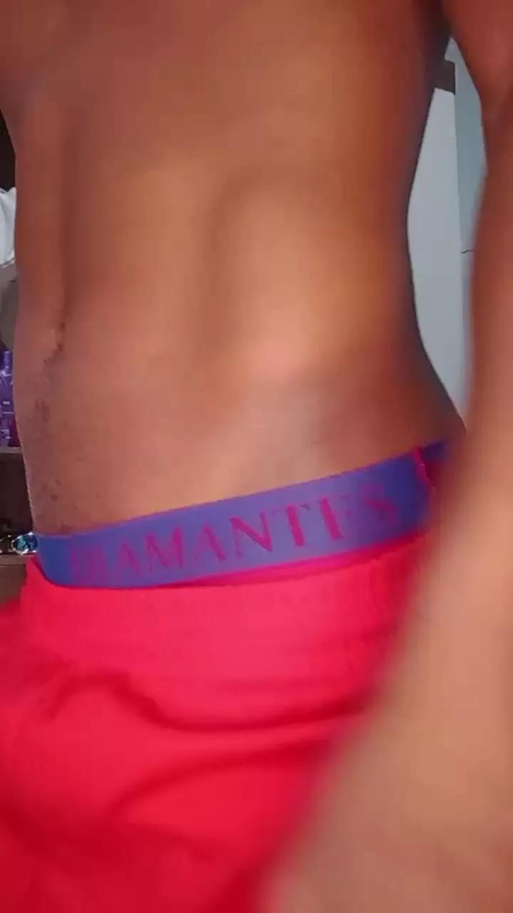 leo_xxj on Cam4 