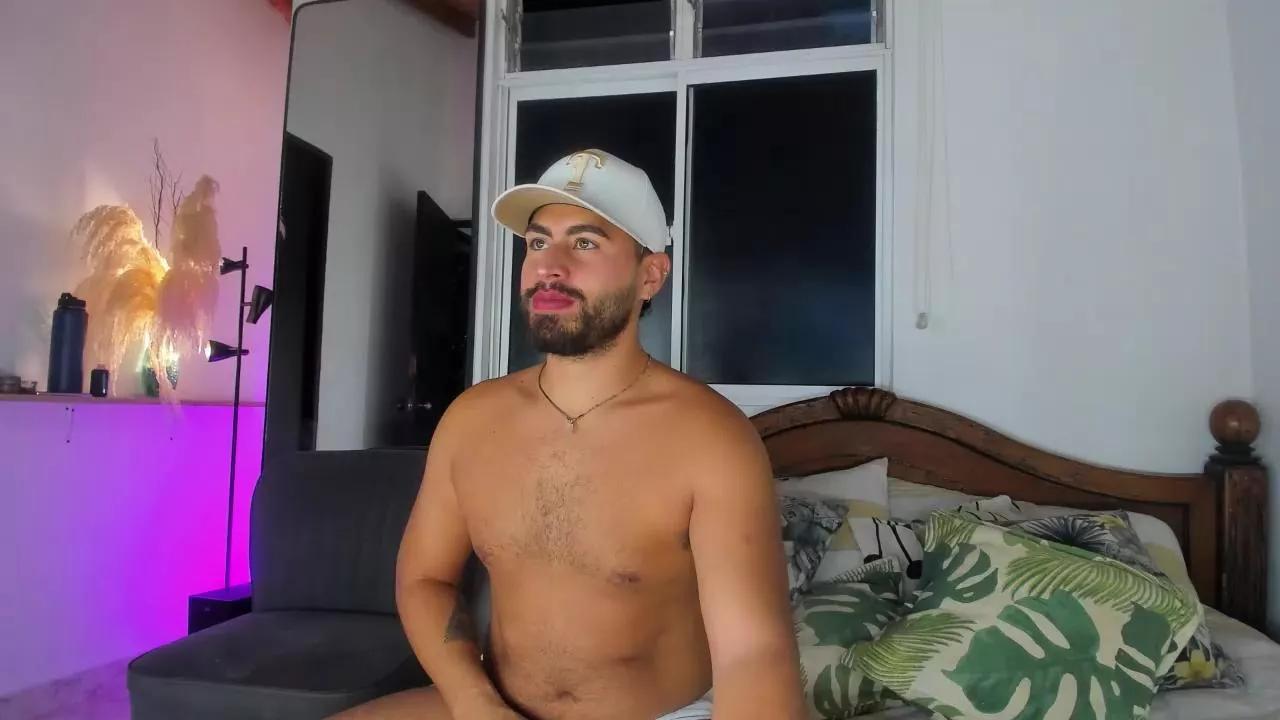 los_Juanes on Cam4 