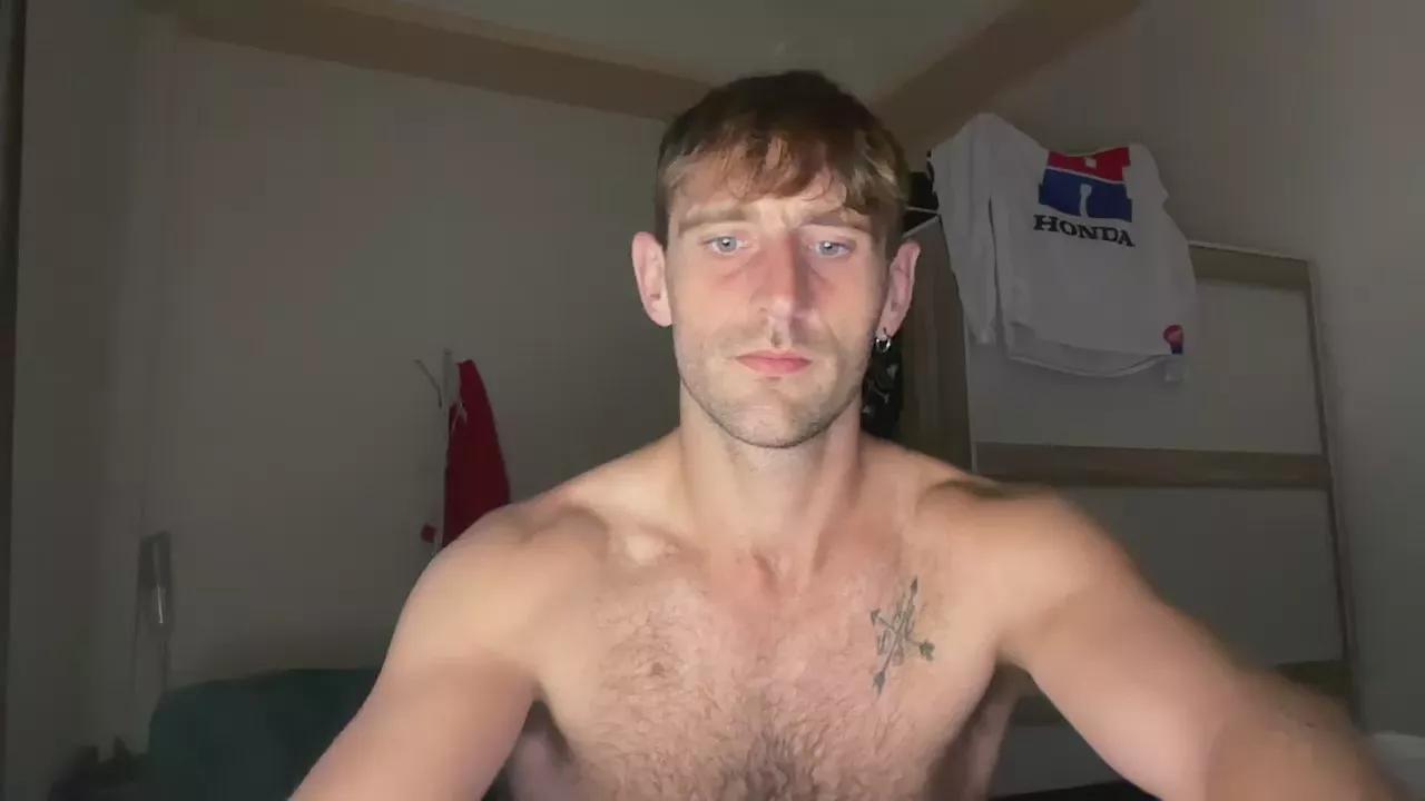 LukeGunn on Cam4 