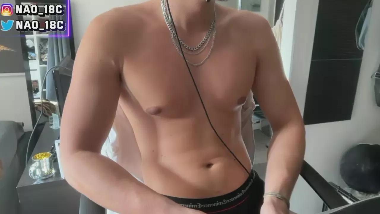 Ma1tre_noa on Cam4 