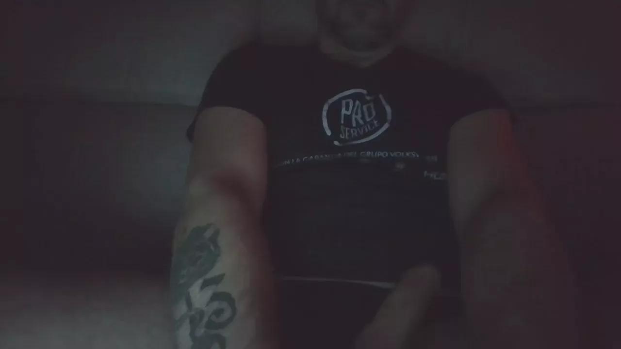Madridhetero82 on Cam4 