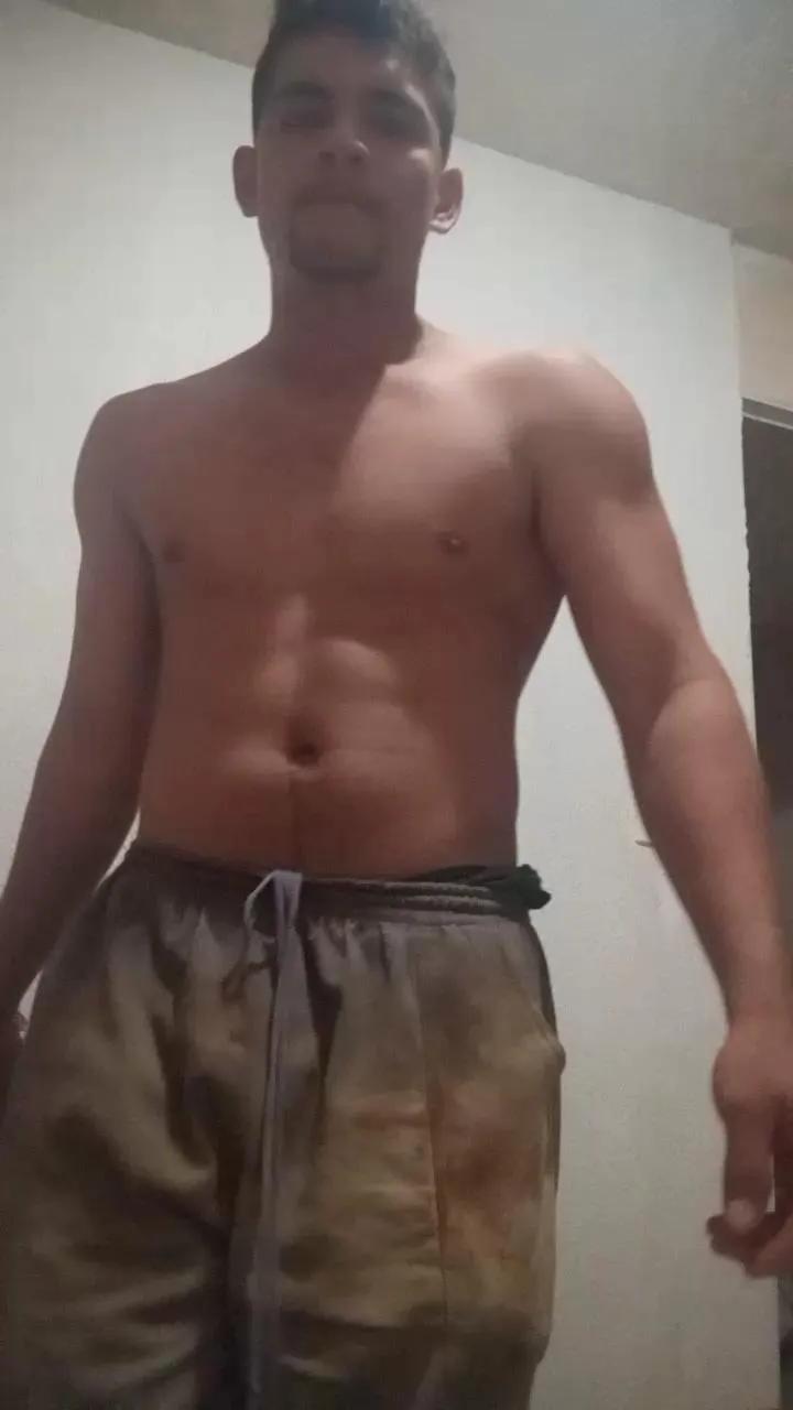 Magnata232 on Cam4 