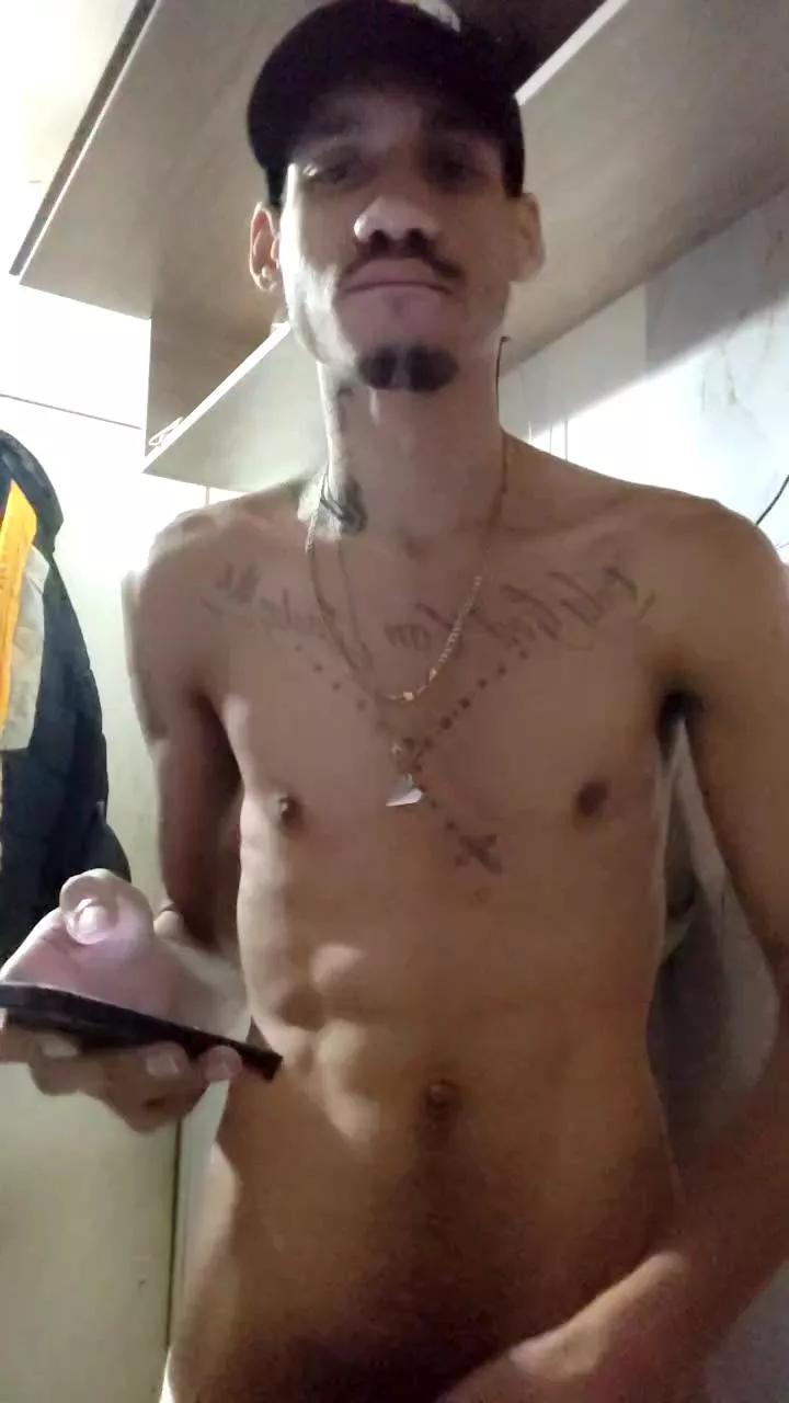 MALOKATATUAD98 on Cam4 
