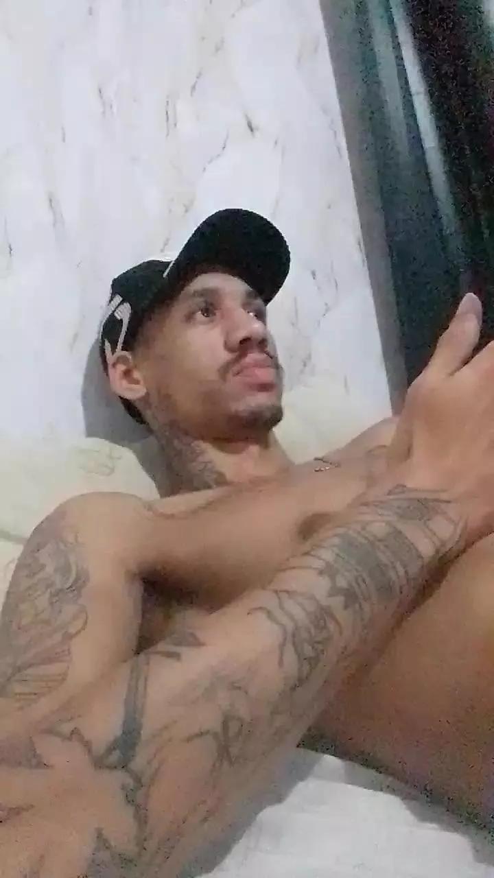MALOKATATUAD98 on Cam4 
