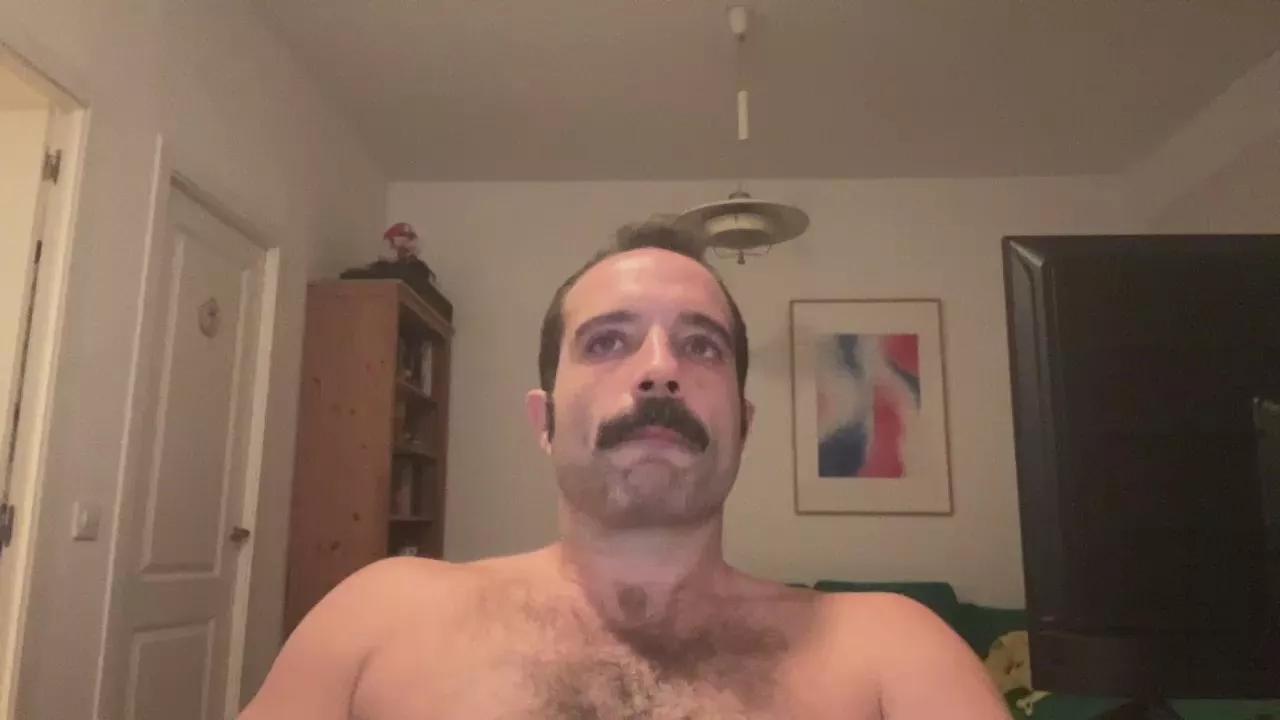 mammamia869 on Cam4 