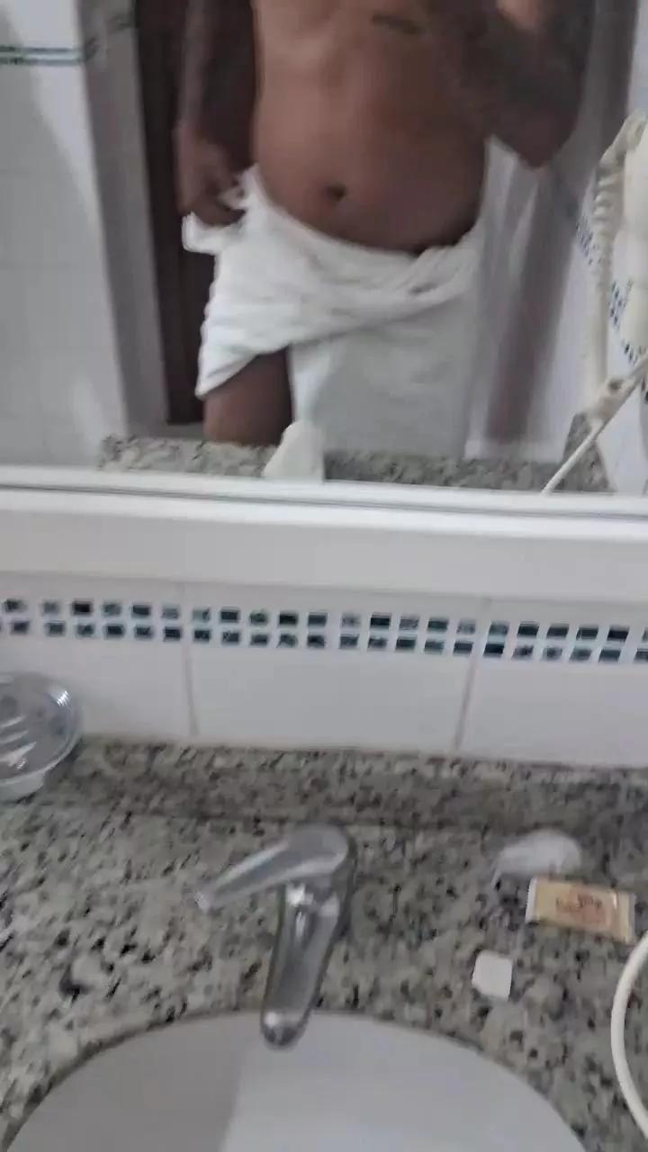 maxjuniorhot on Cam4 