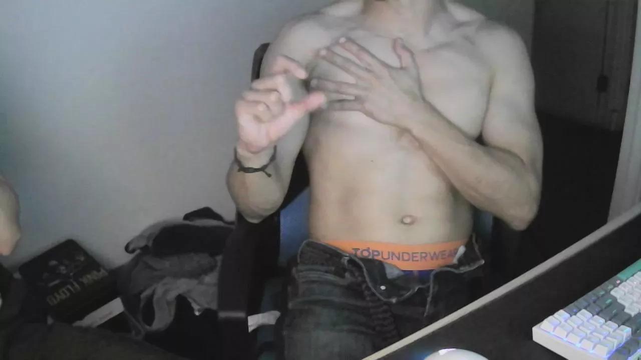 maxxy9 on Cam4 