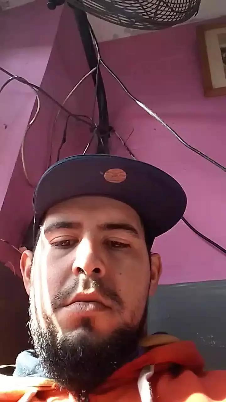 MorochoDotadoh on Cam4 