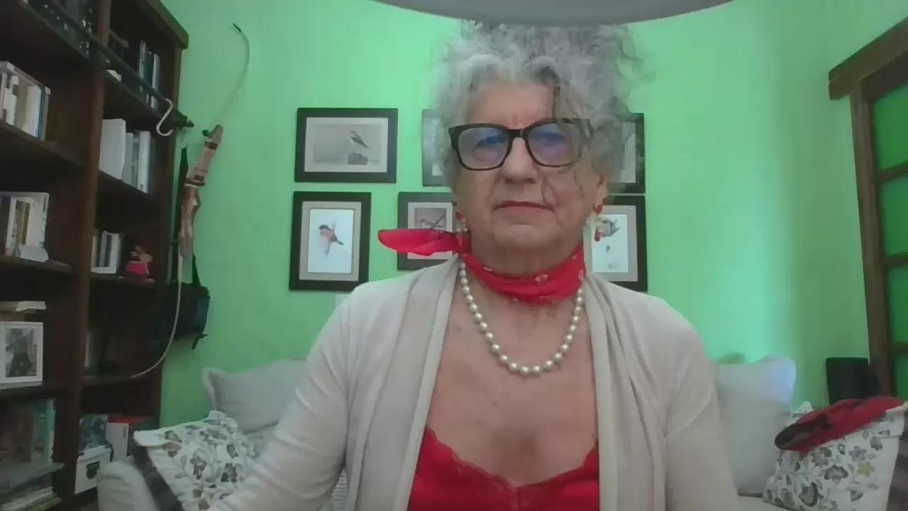 nacha8888 on Cam4 