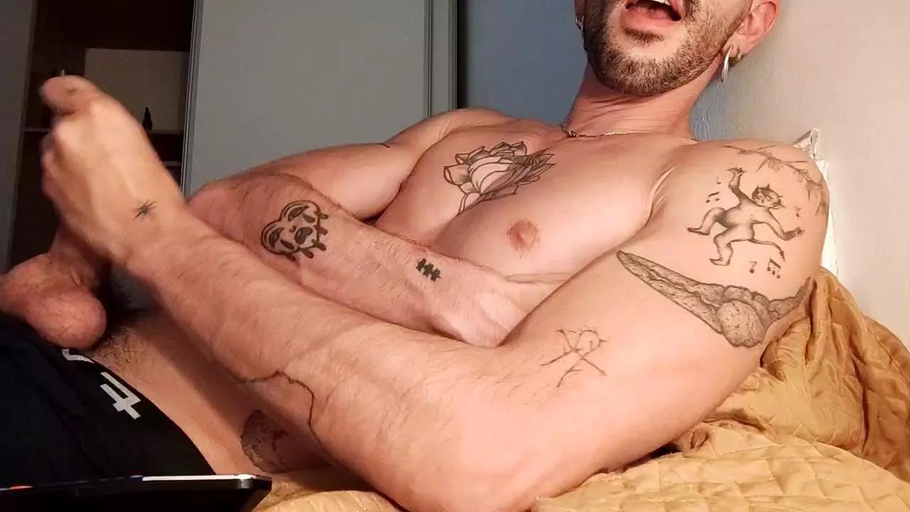 NahuelB on Cam4 