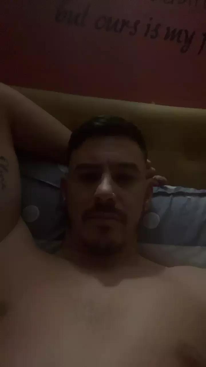 Nahuu1989 on Cam4 