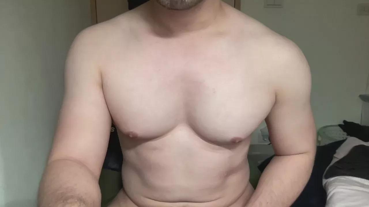 nicenewben3 on Cam4 