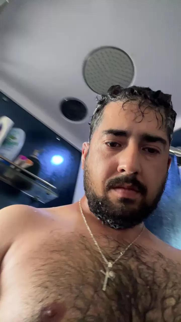 Nickoolas96 on Cam4 