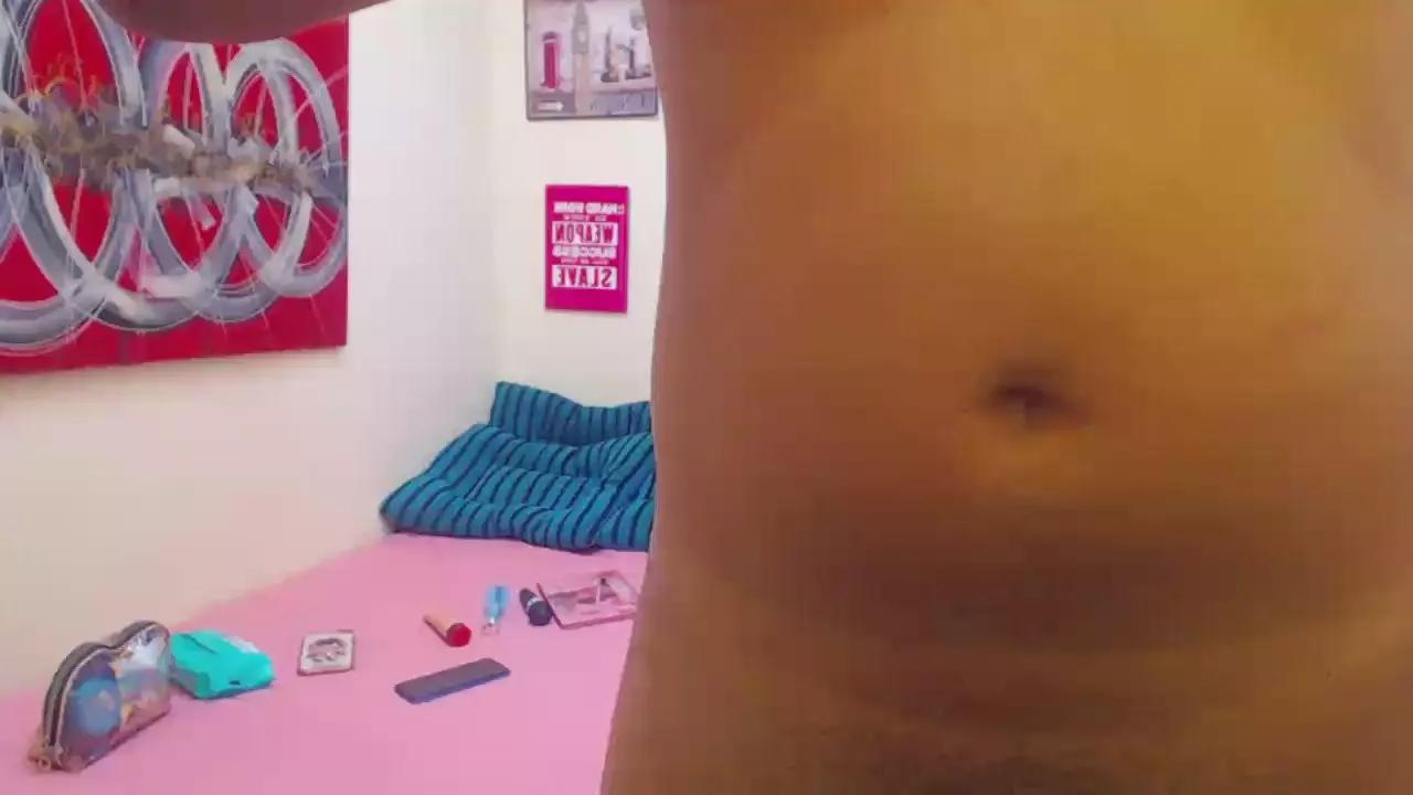 nicolleehot on Cam4 