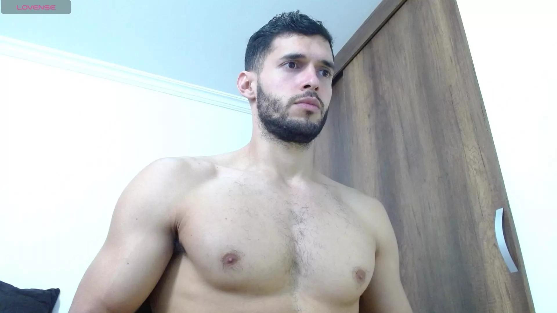 noah_jhonsonn on Cam4 