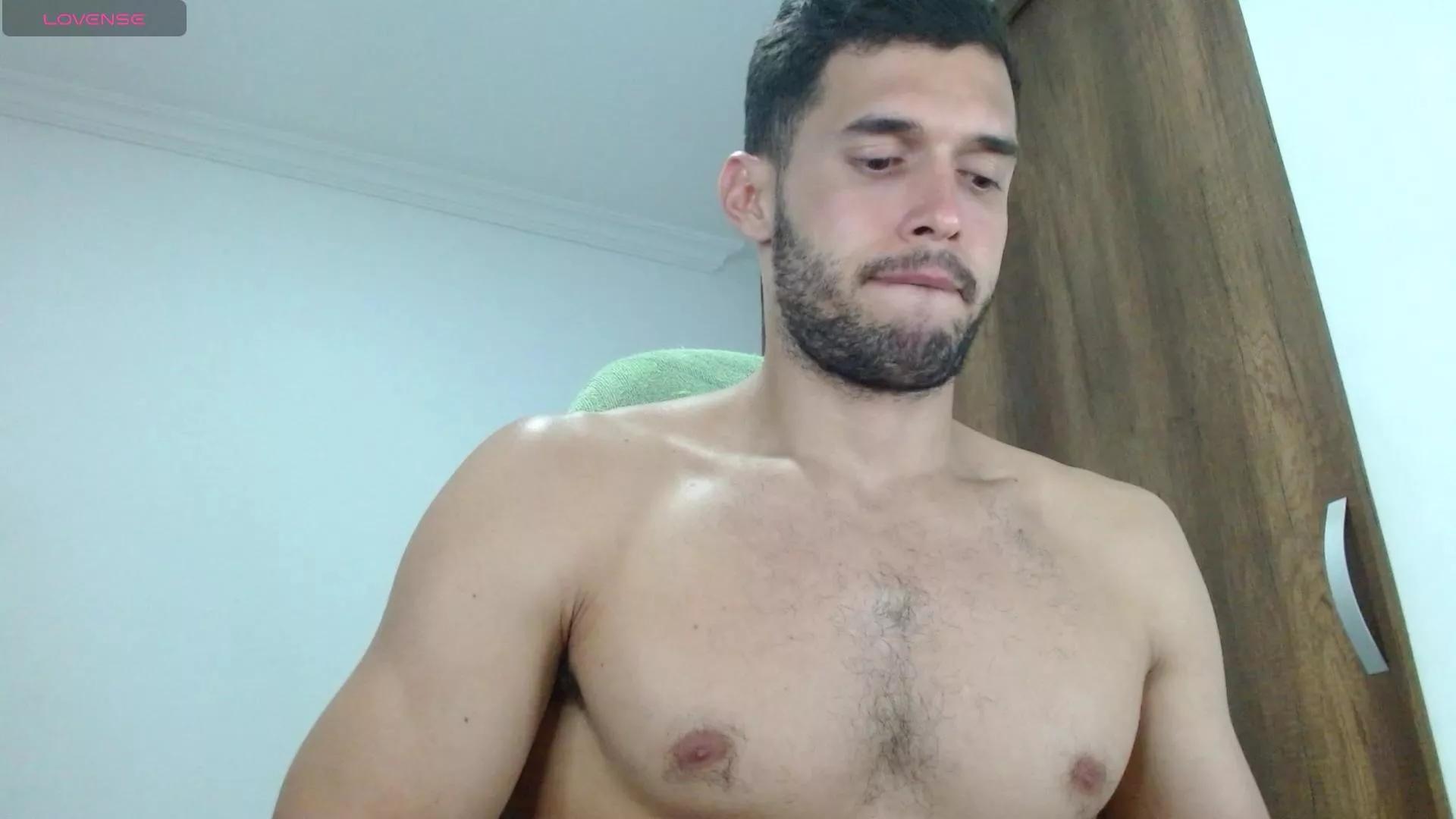 noah_jhonsonn on Cam4 