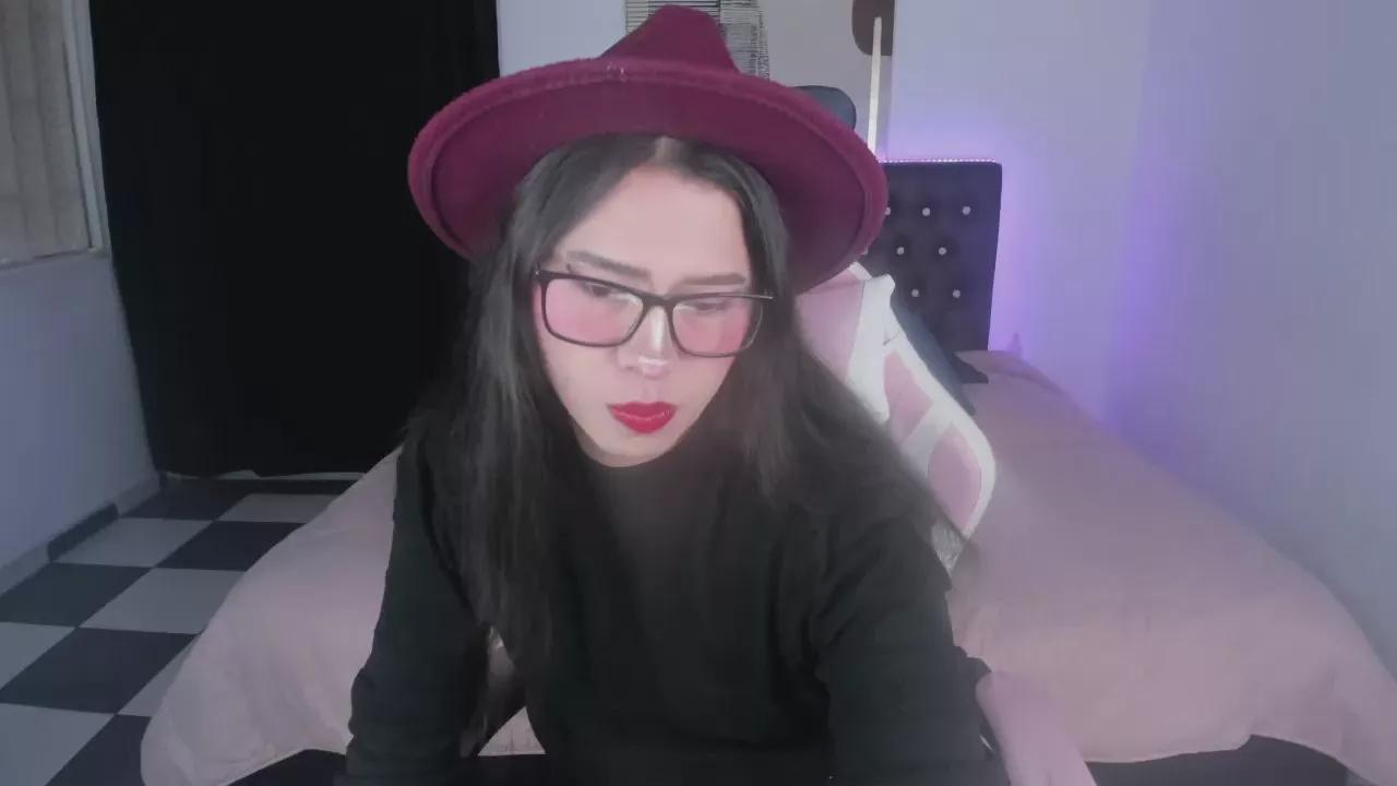 Paula_Kawaiifu on Cam4 