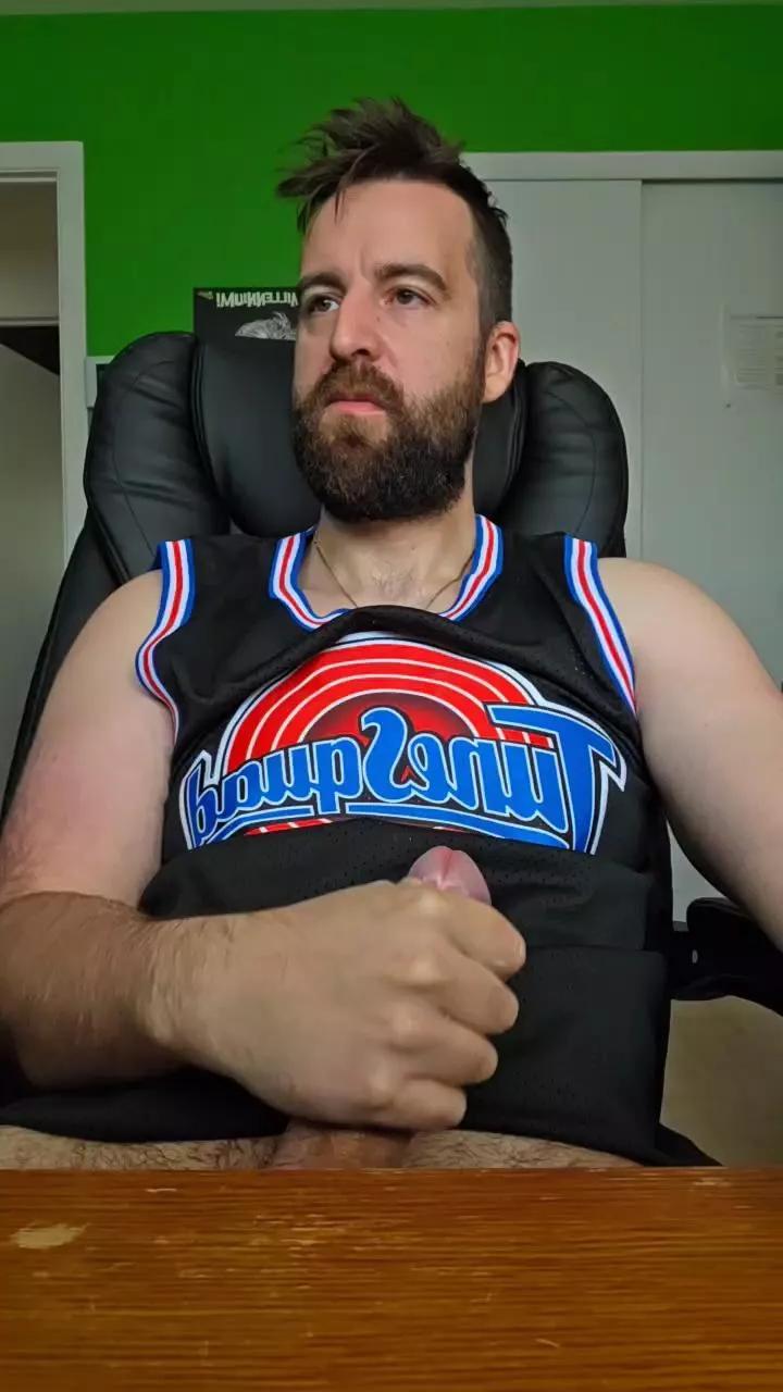 Pauly1988 on Cam4 