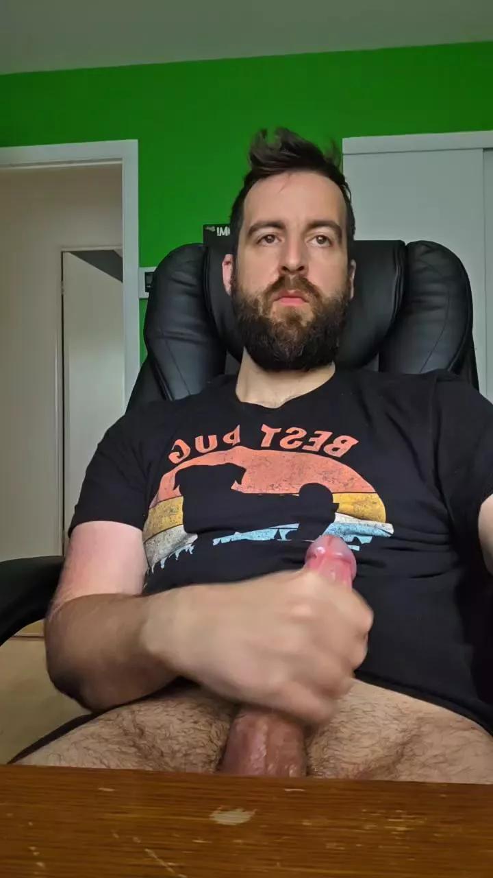 Pauly1988 on Cam4 