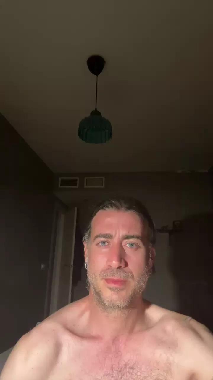 Pollon29_cm on Cam4 