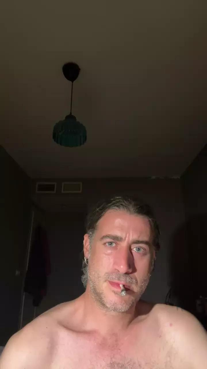 Pollon29_cm on Cam4 