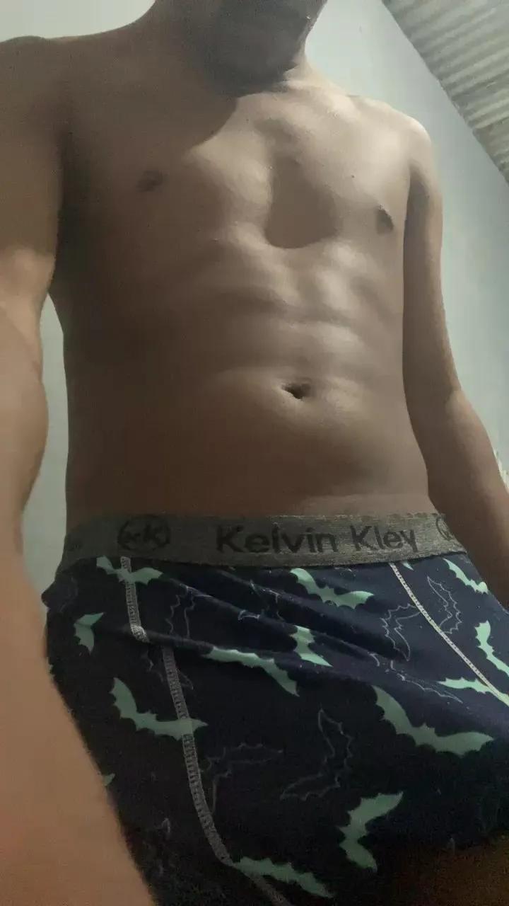 pretodot001 on Cam4 