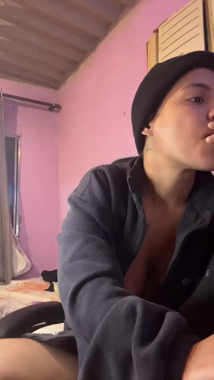 Privadinha on Cam4 