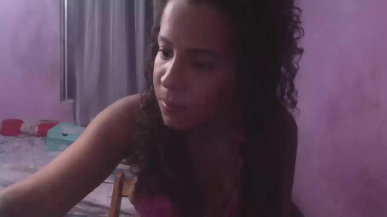 Privadinha on Cam4 