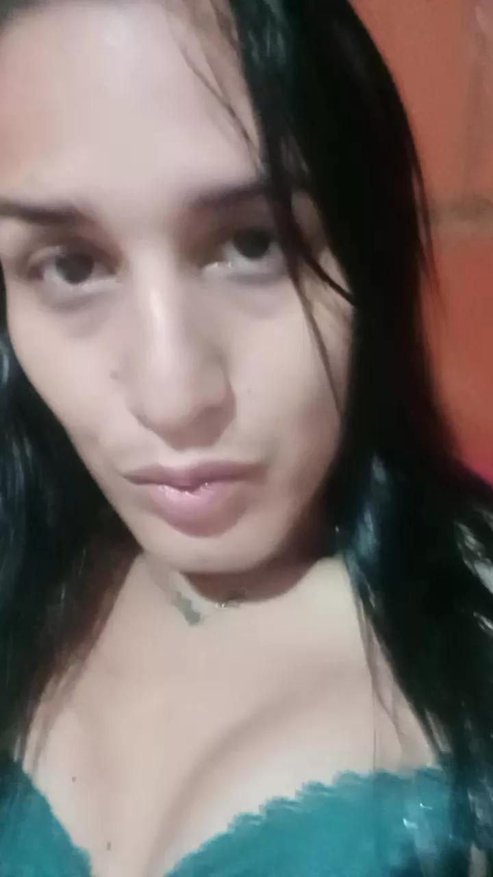 Rachell_kin on Cam4 
