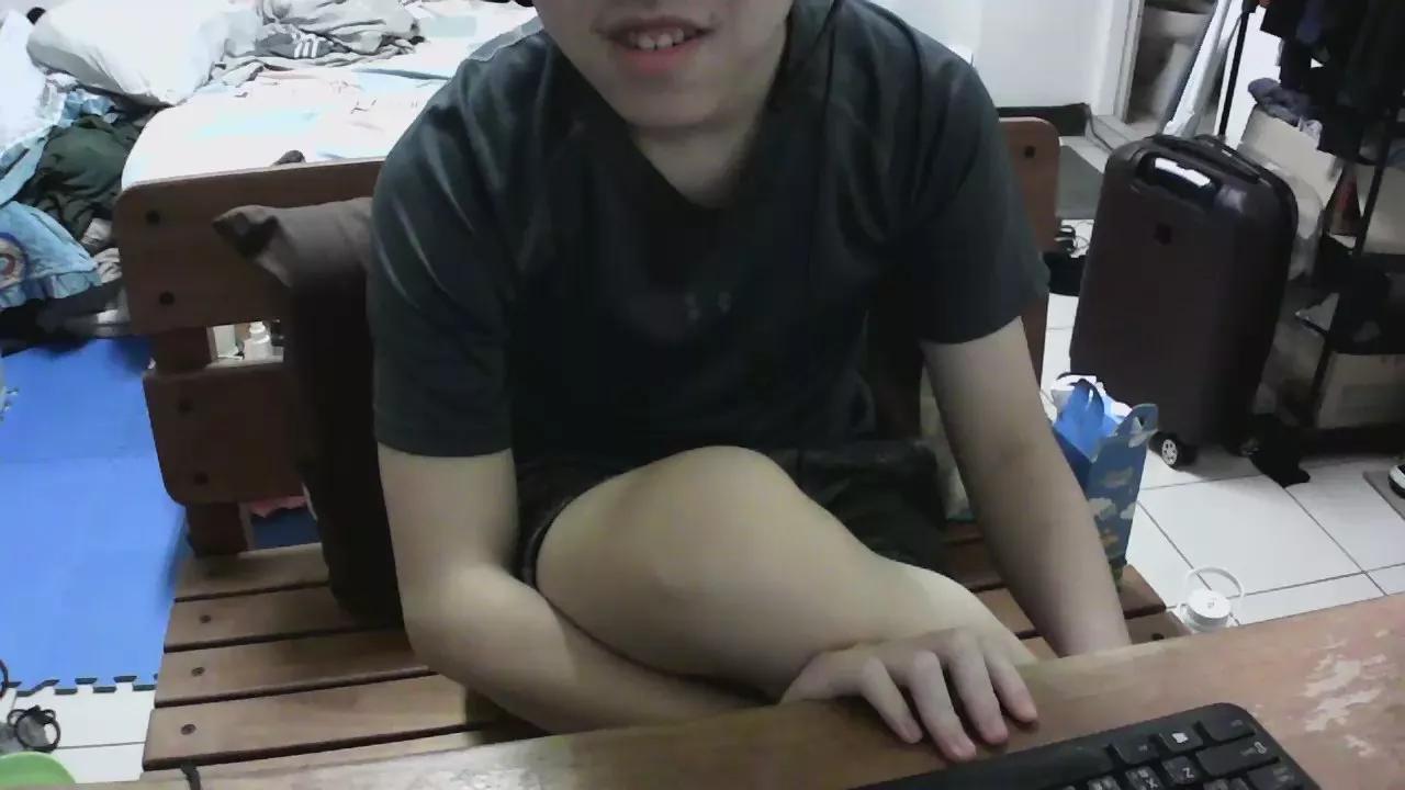 rayo220 on Cam4 