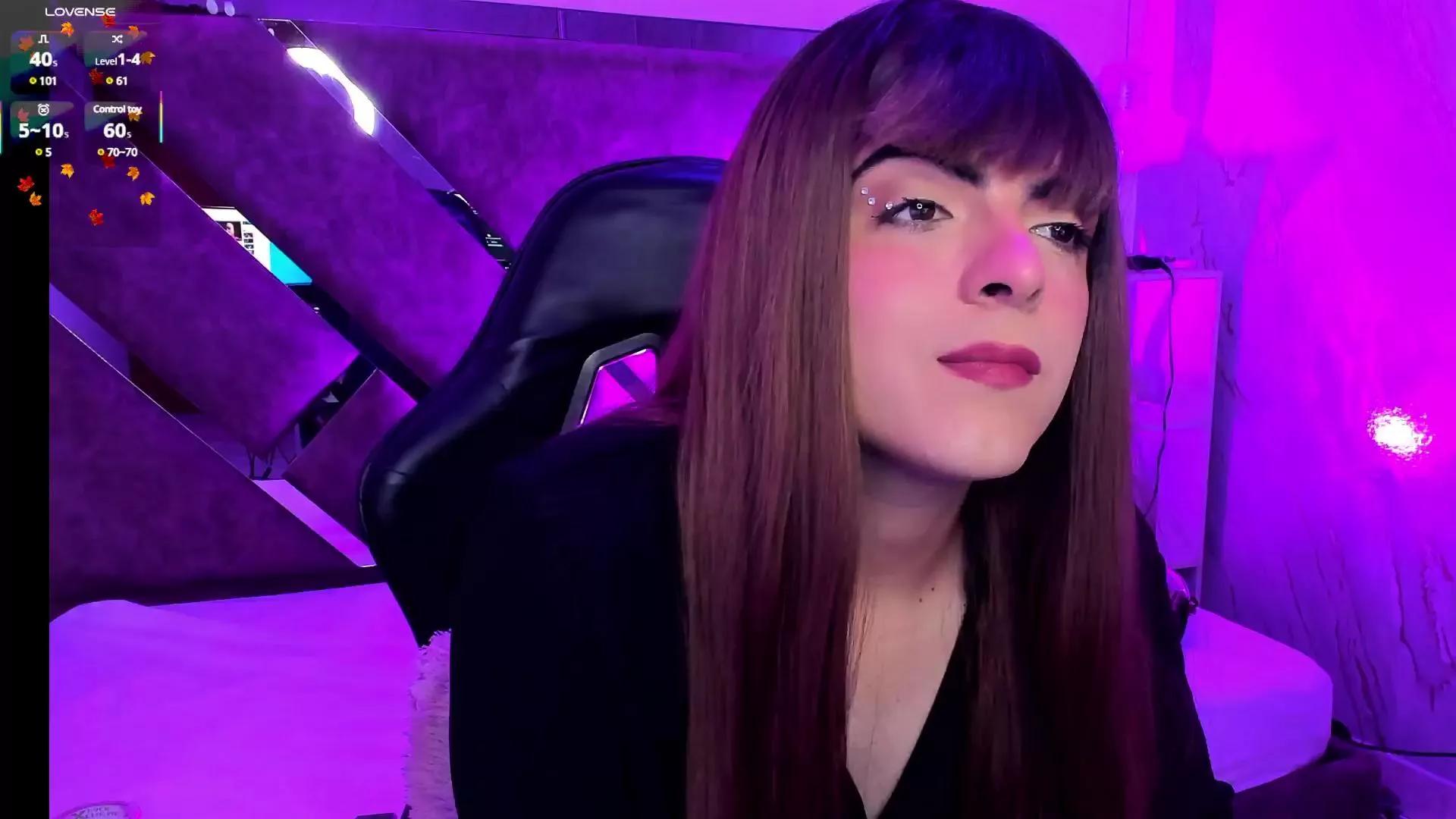 ReginaMills_ on Cam4 