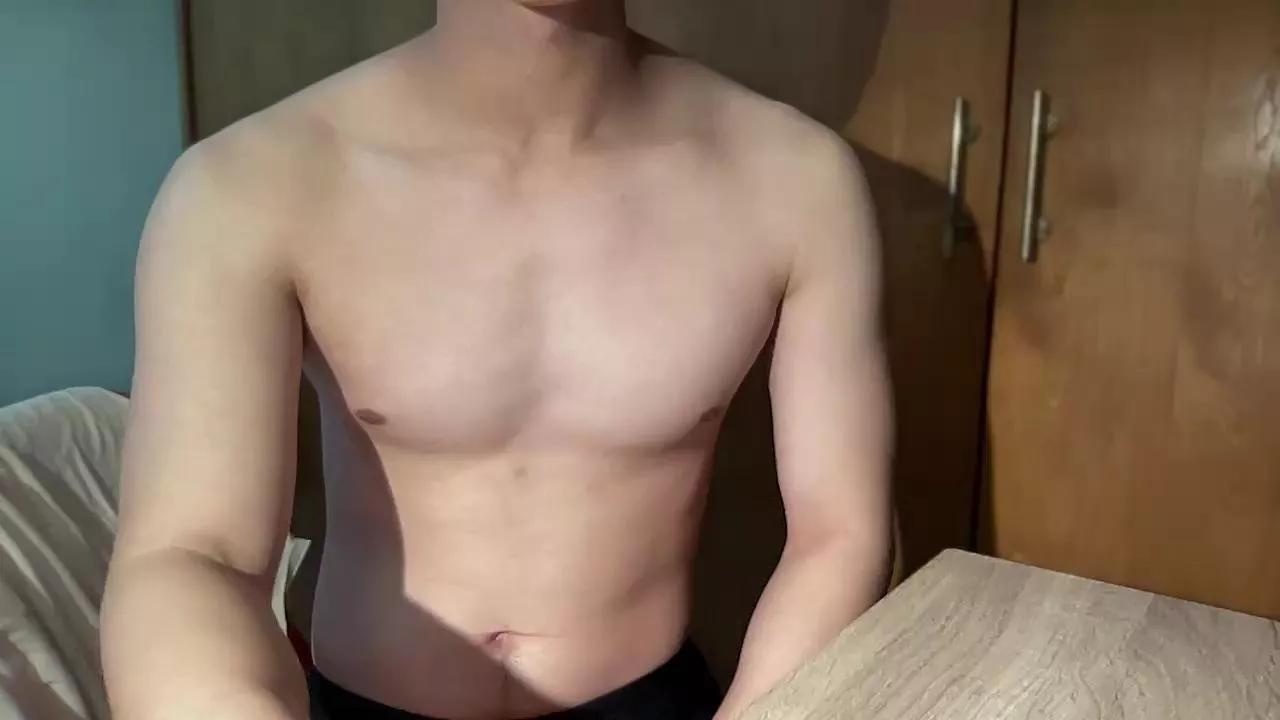 rrr17755 on Cam4 