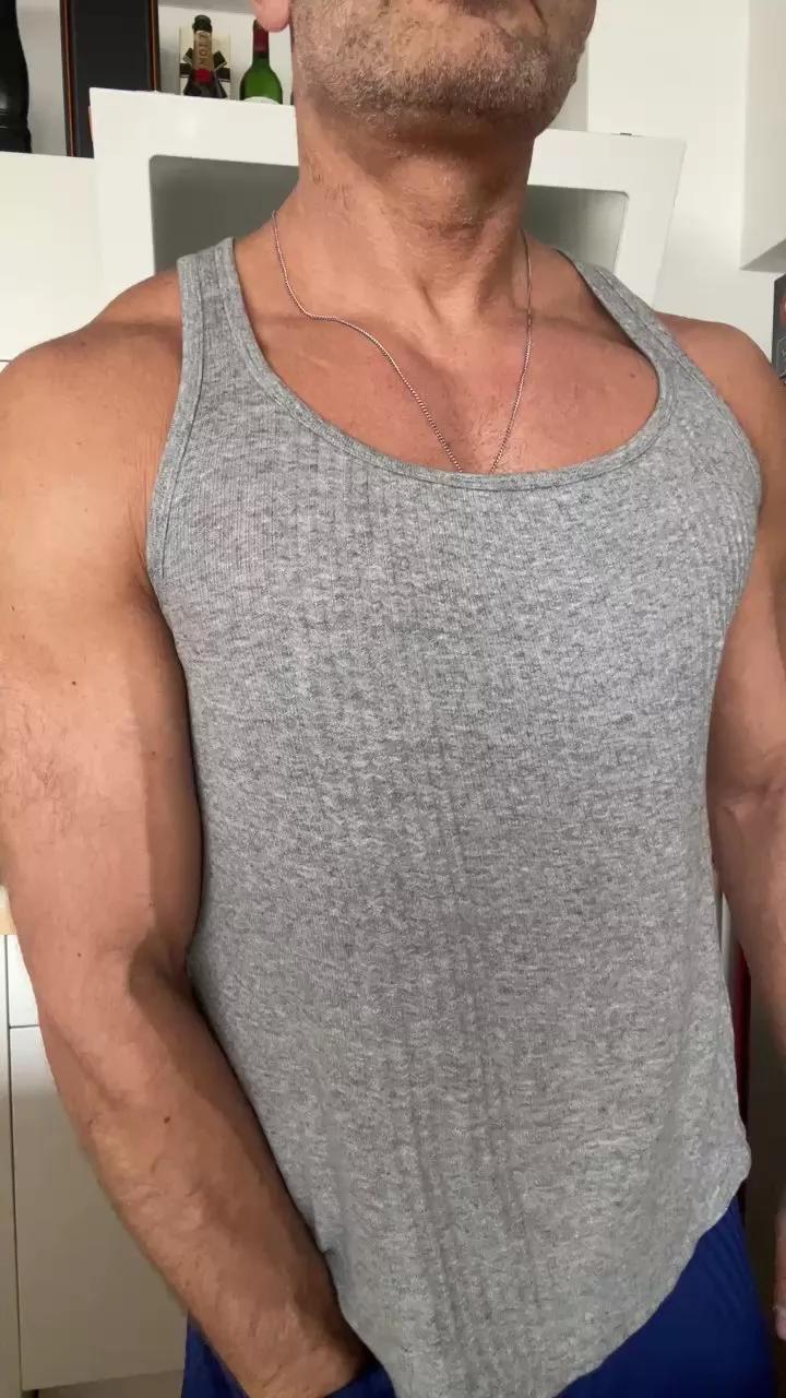 rubitoxxx3 on Cam4 