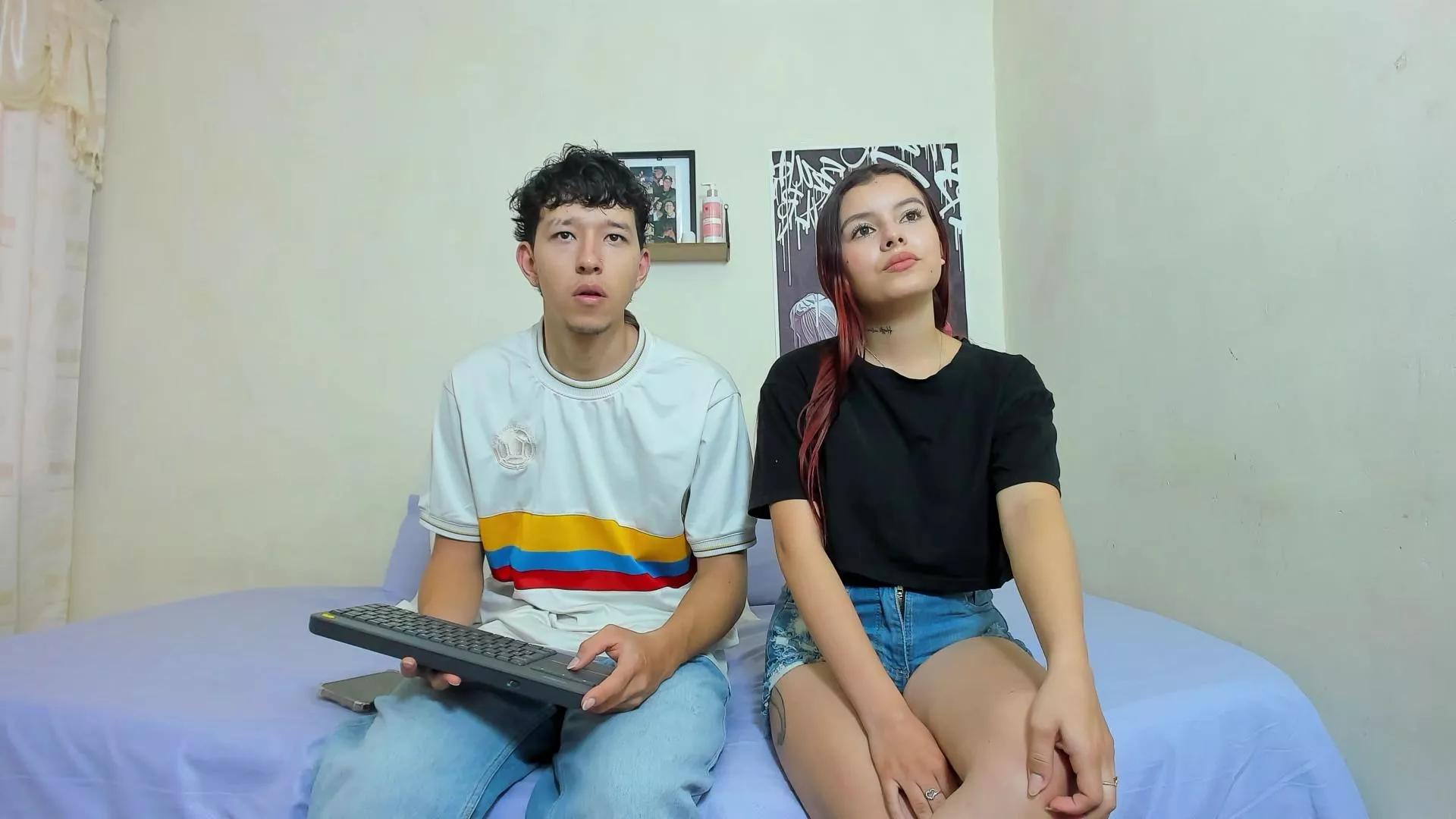 ScarletnNolan on Cam4 
