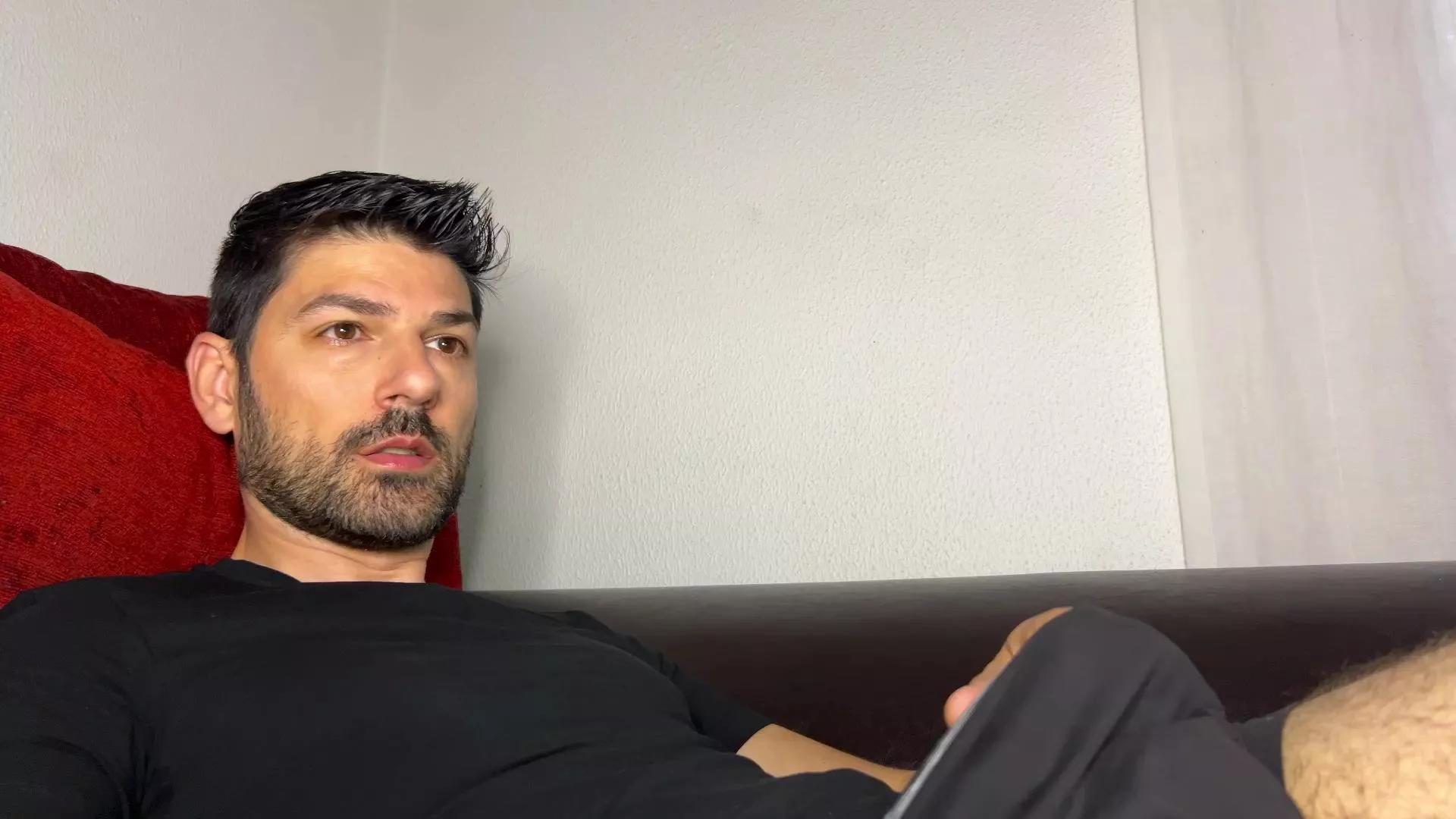 Sexxfriendch on Cam4 